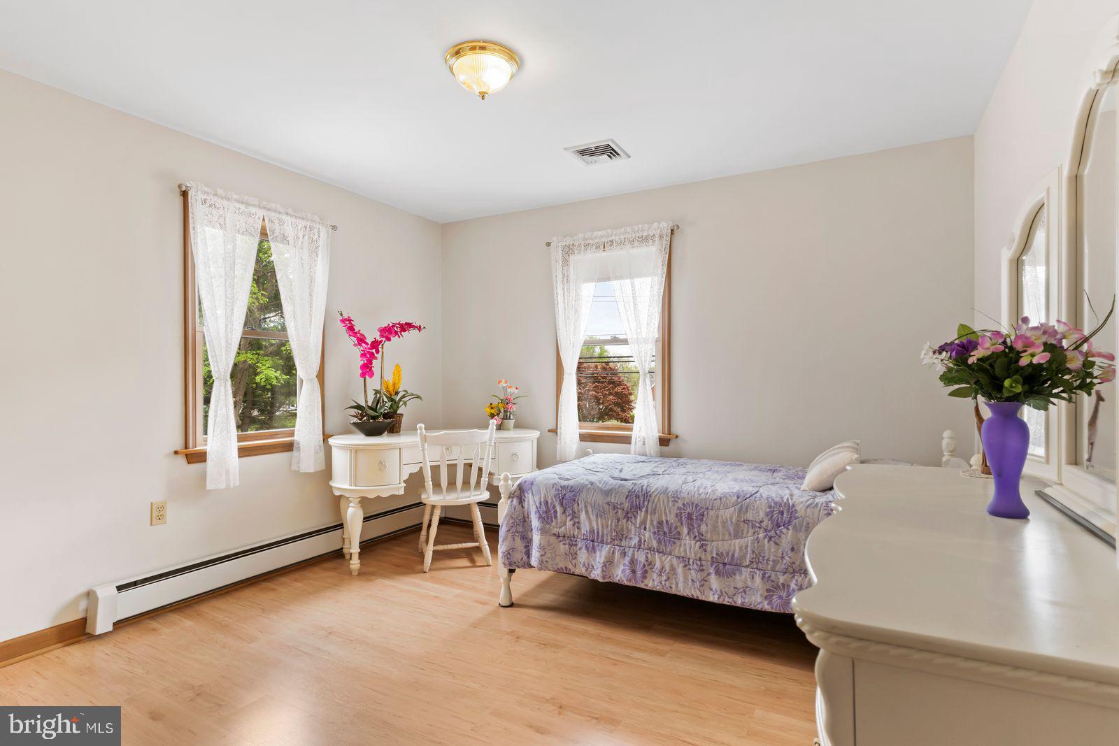 924 West Trindle Road Mechanicsburg, PA 17050 - Photo 33 of 65 Second Floor Bedroom # 1 Left Side of House