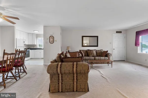 $949,000 | 924 West Trindle Road, Mechanicsburg, PA 17050