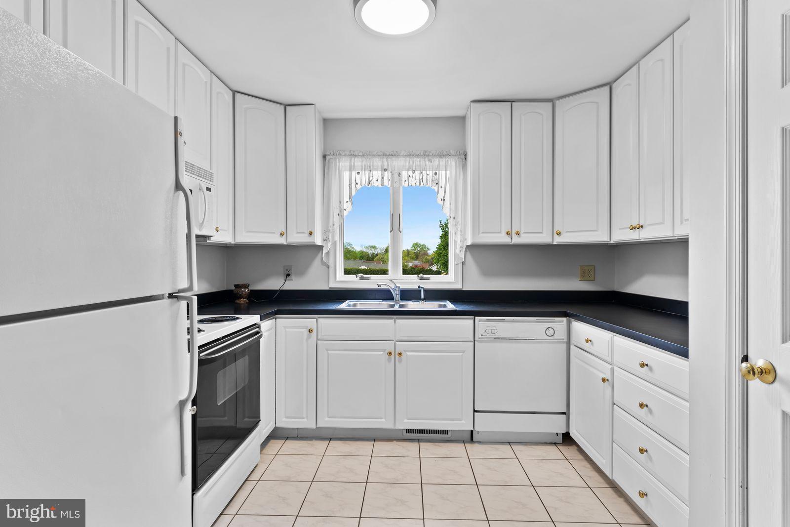 924 West Trindle Road Mechanicsburg, PA 17050 - Photo 48 of 65 2nd Floor In-Laws Kitchen Right Side of House