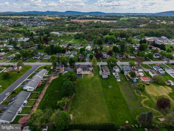 $949,000 | 924 West Trindle Road, Mechanicsburg, PA 17050