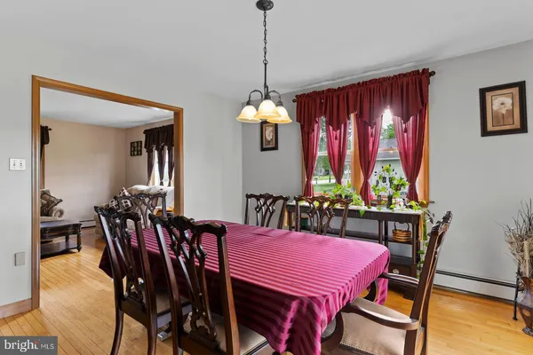 $949,000 | 924 West Trindle Road, Mechanicsburg, PA 17050