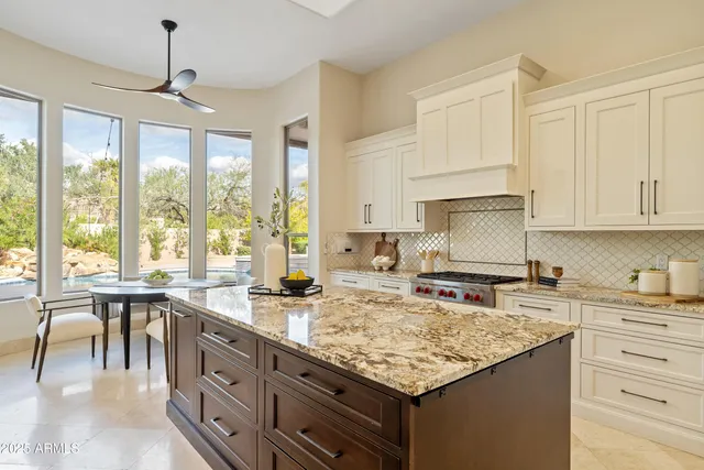 $2,395,000 | 6938 East Lomas Verdes Drive, Scottsdale, AZ 85266