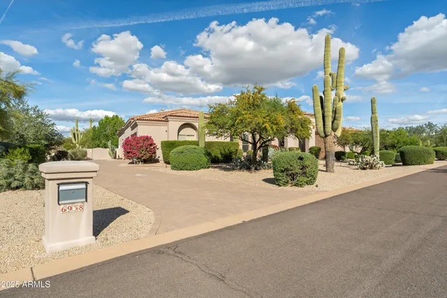 $2,395,000 | 6938 East Lomas Verdes Drive, Scottsdale, AZ 85266