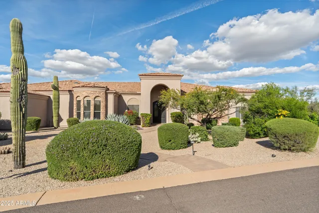 $2,395,000 | 6938 East Lomas Verdes Drive, Scottsdale, AZ 85266
