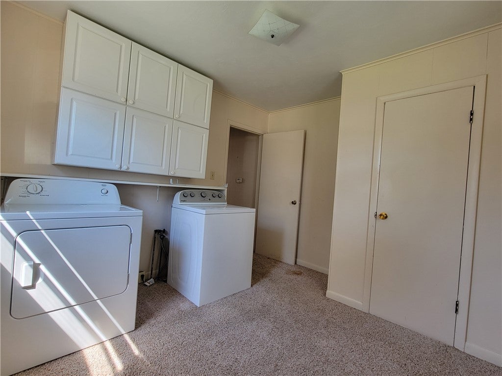 3033 Wallace Avenue Decatur, IL 62526 - Photo 8 of 11 Gallery Image 8