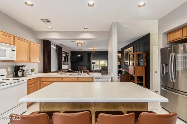 $4,000 | 7007 East Keats Avenue, Mesa, AZ 85209