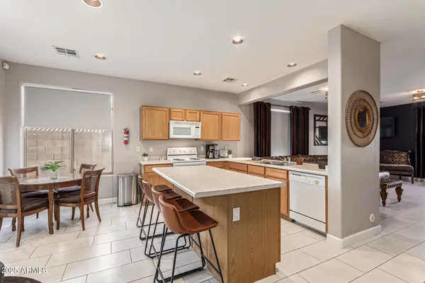 $4,000 | 7007 East Keats Avenue, Mesa, AZ 85209