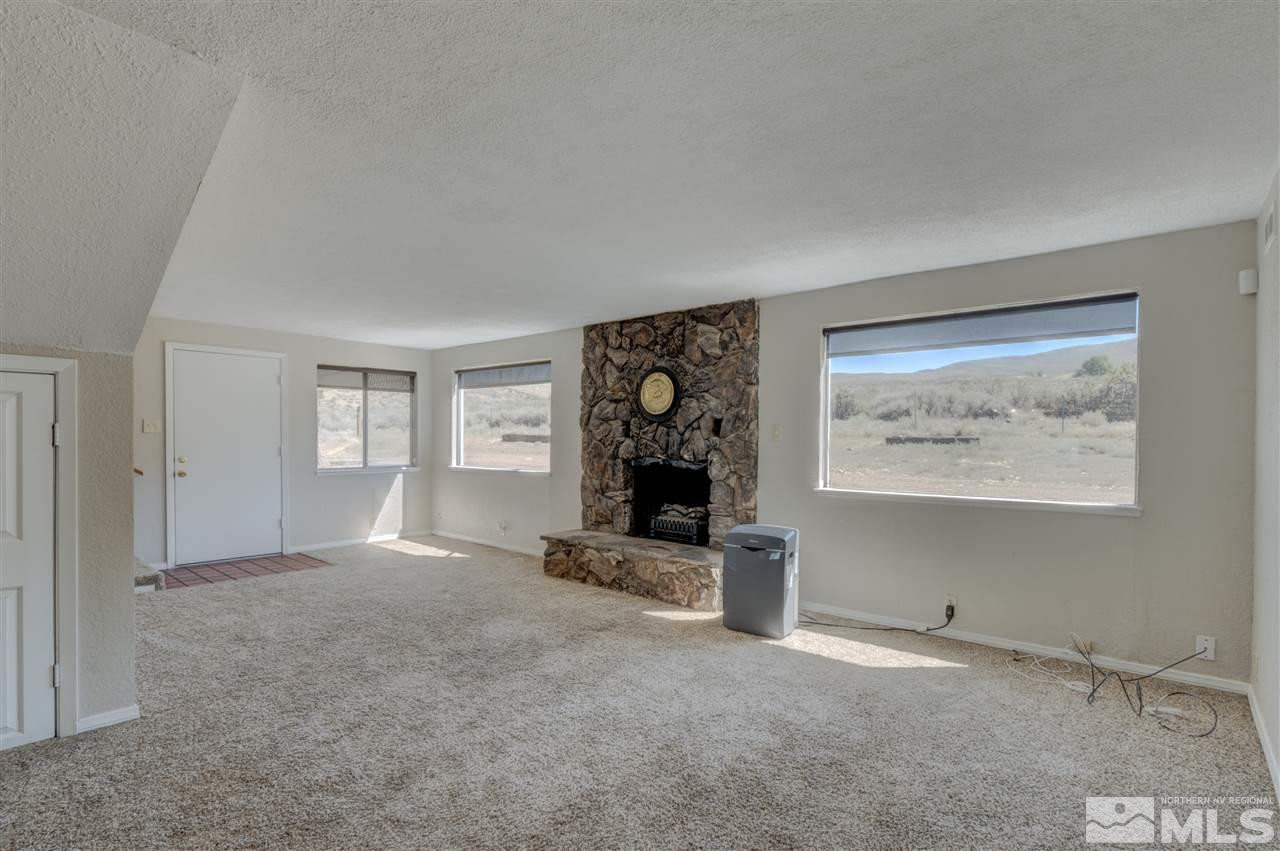 150 Mer Mac Reno, NV 89506 - Photo 8 of 25 Photo 8