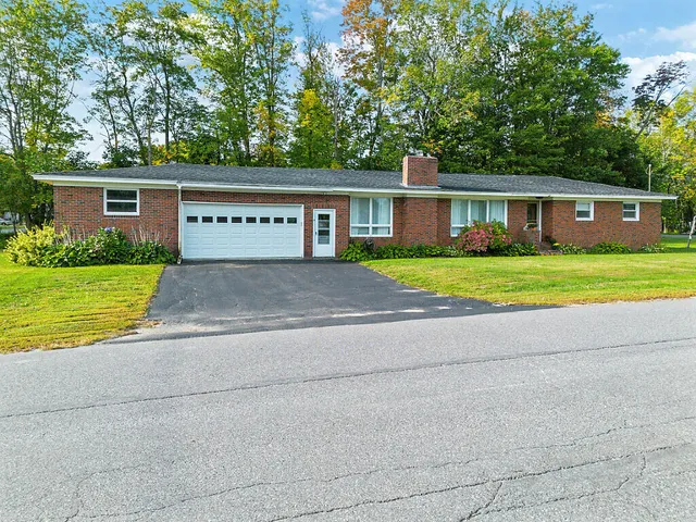 $354,900 | 5 Robert Street, Winslow, ME 04901
