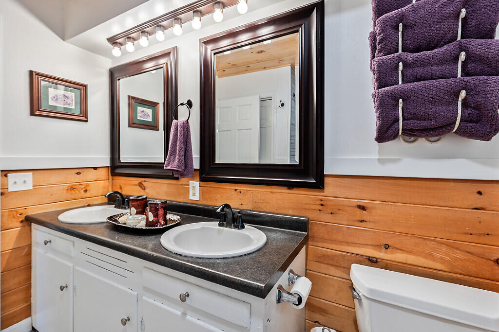 5 Robert Street Winslow, ME 04901 - Photo 41 of 59 41_BP5A0034_DxO_mls