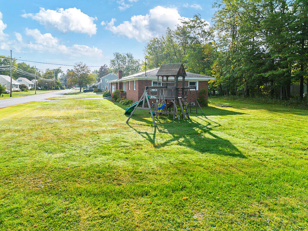 5 Robert Street Winslow, ME 04901 - Photo 6 of 59 06_DJI_0867_DxO_mls