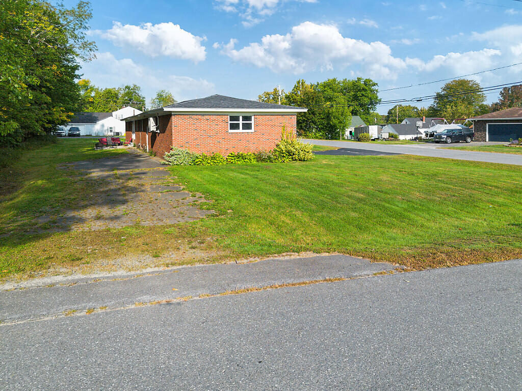 5 Robert Street Winslow, ME 04901 - Photo 8 of 59 08_DJI_0875_DxO_mls