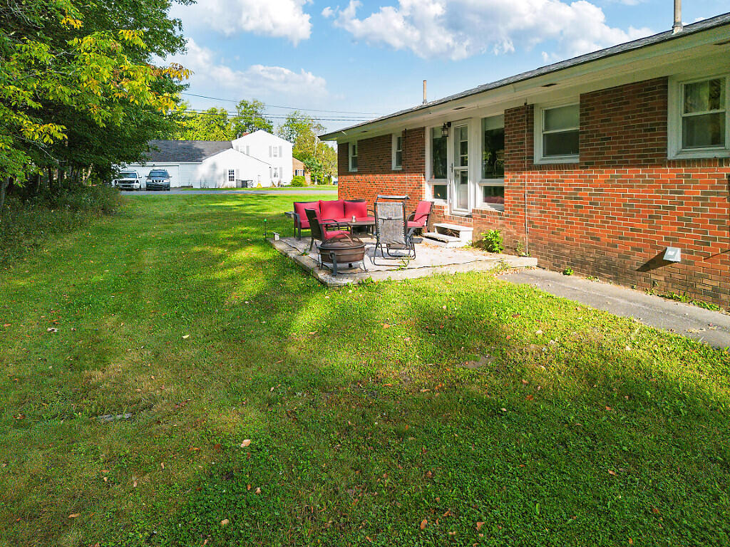 5 Robert Street Winslow, ME 04901 - Photo 10 of 59 10_DJI_0873_DxO_mls