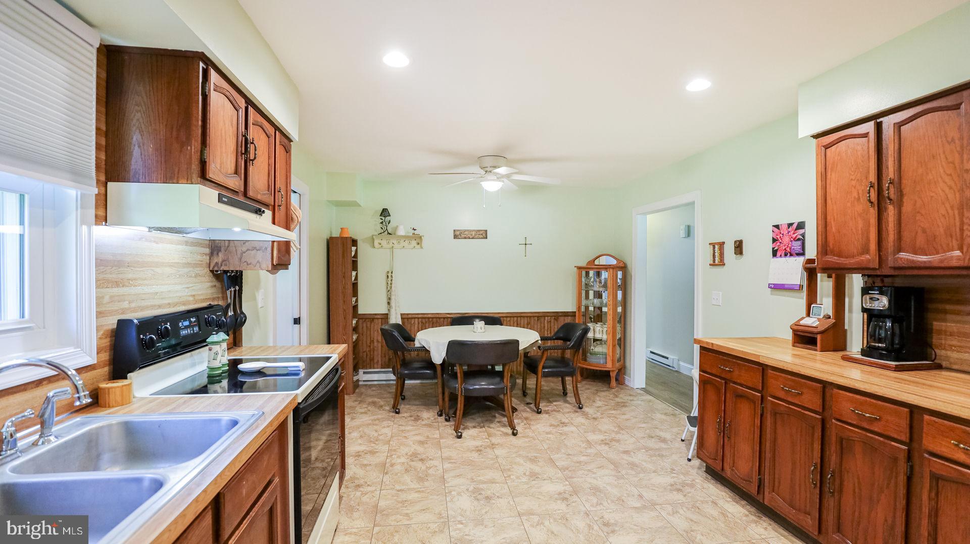 698 Ridge Road Lewisberry, PA 17339 - Photo 16 of 48