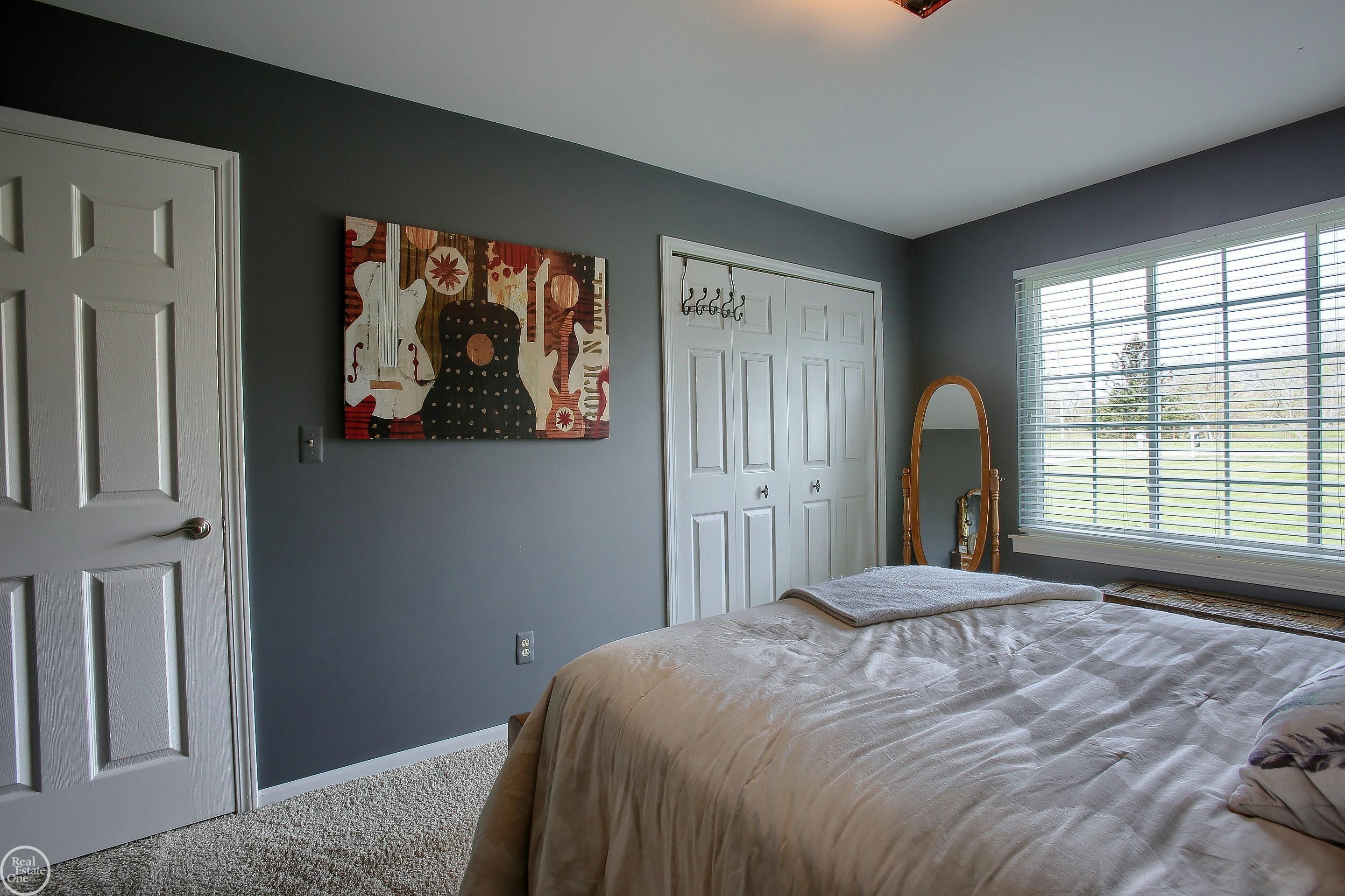 68400 Powell Road Washington, MI 48095 - Photo 35 of 62 50150719-4da5da47-947f-48e8-91e3-04a2c51b9b0f.JPG