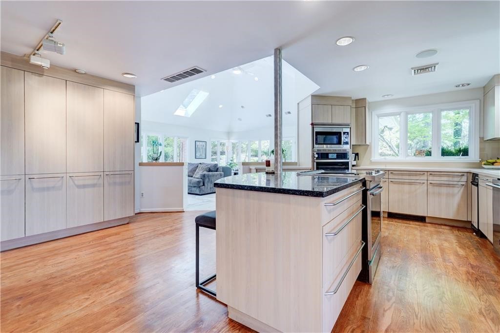 157 West Jefferson Road Pittsford, NY 14534 - Photo 11 of 41