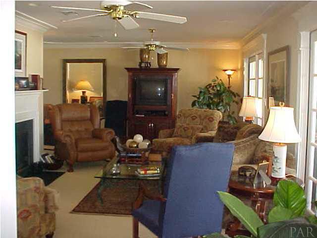 6156 Enfinger Road Pace, FL 32571 - Photo 5 of 20 Family room