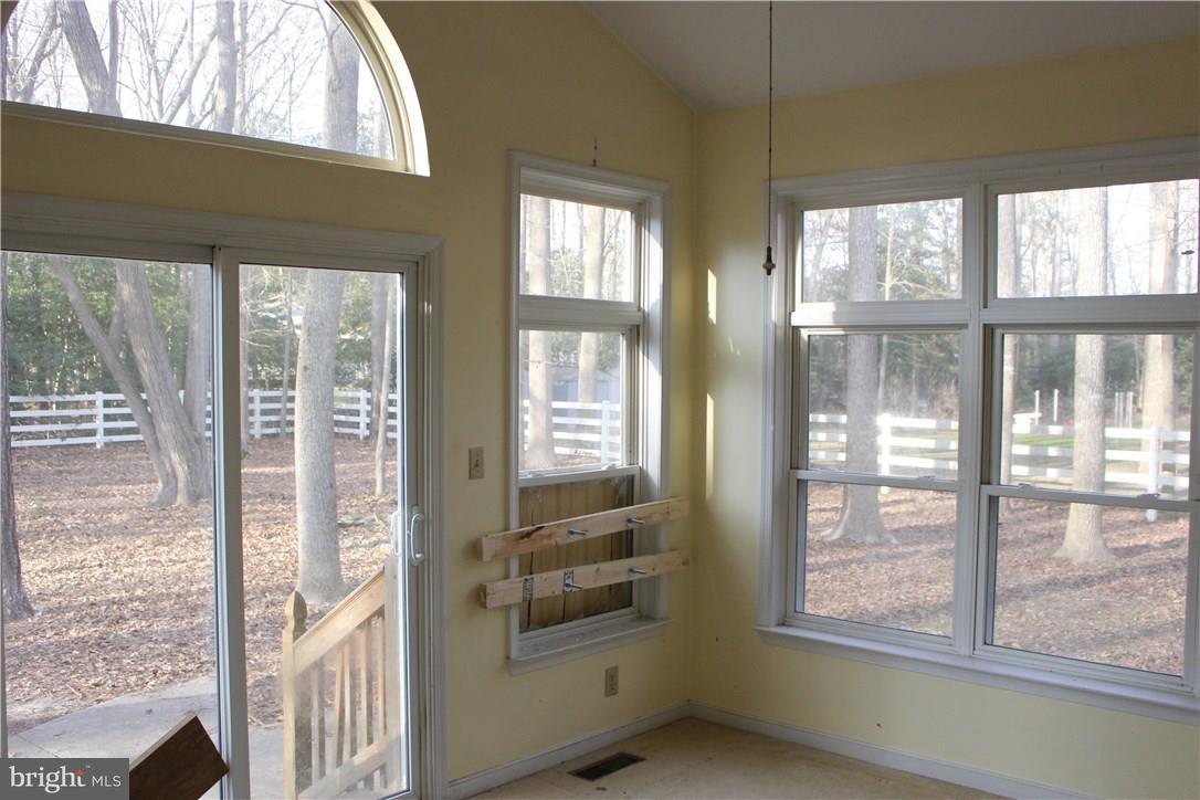 20326 Forest Road Milton, DE 19968 - Photo 21 of 29 Gallery Image 21