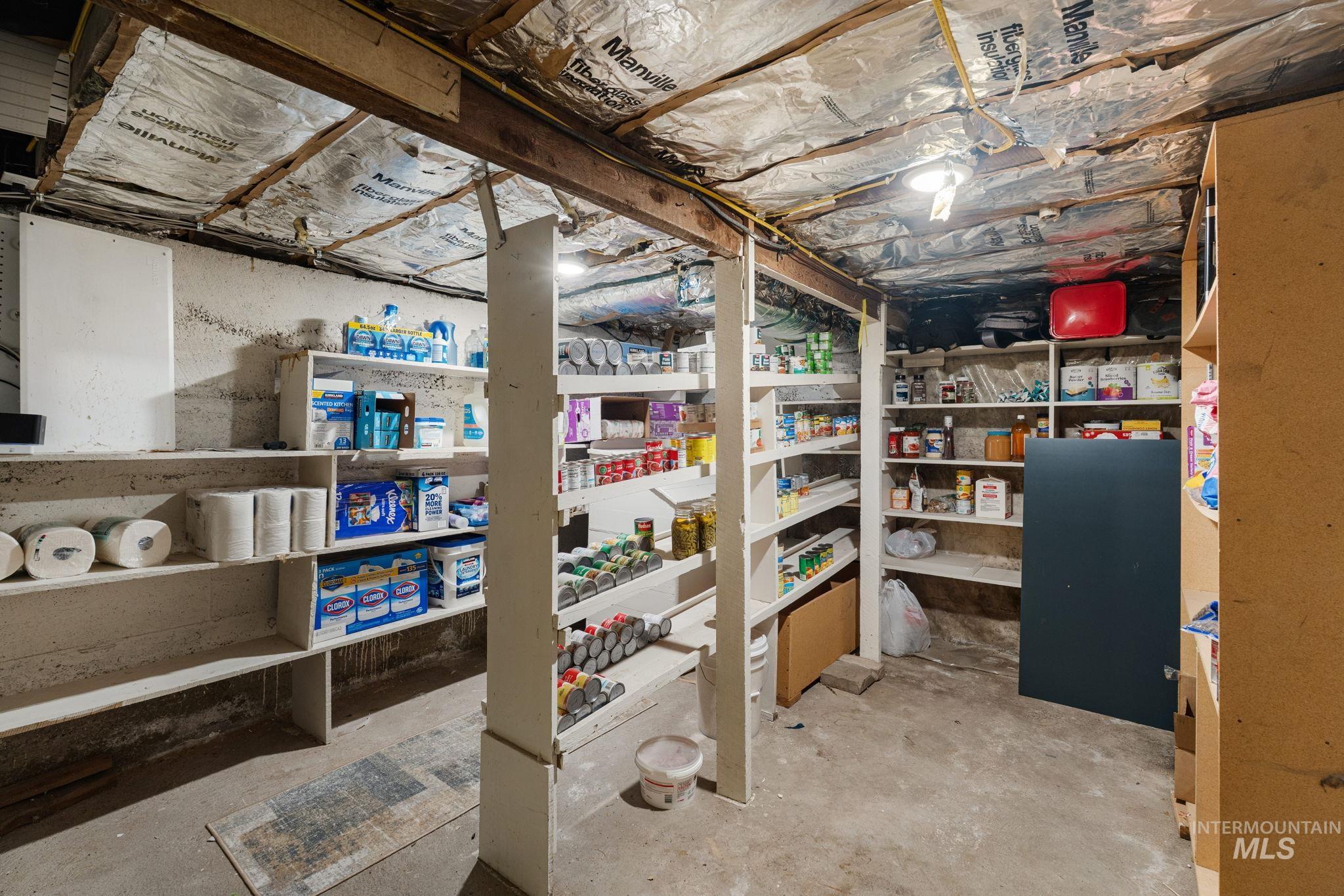 79 East 2nd Street Downey, ID 83234 - Photo 29 of 50