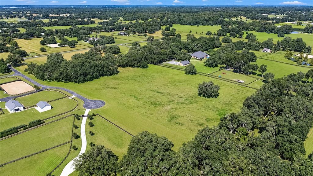 104 Southwest 104th Street Road Ocala, FL 34476 - Photo 1 of 19 Gallery Image 1