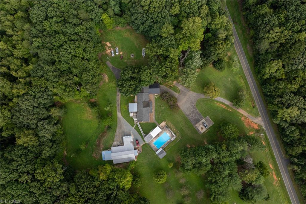 1165 Overby Road Walnut Cove, NC 27052 - Photo 14 of 42 Gallery Image 14