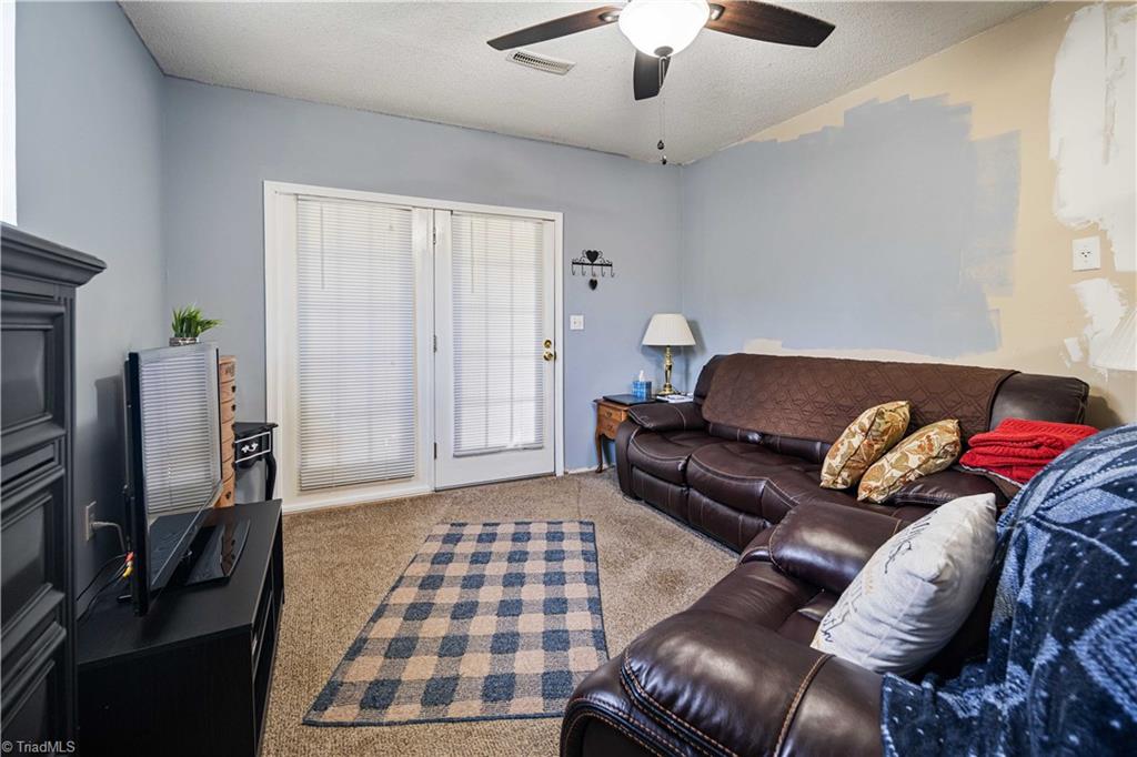 1165 Overby Road Walnut Cove, NC 27052 - Photo 32 of 42 Apartment Livingroom