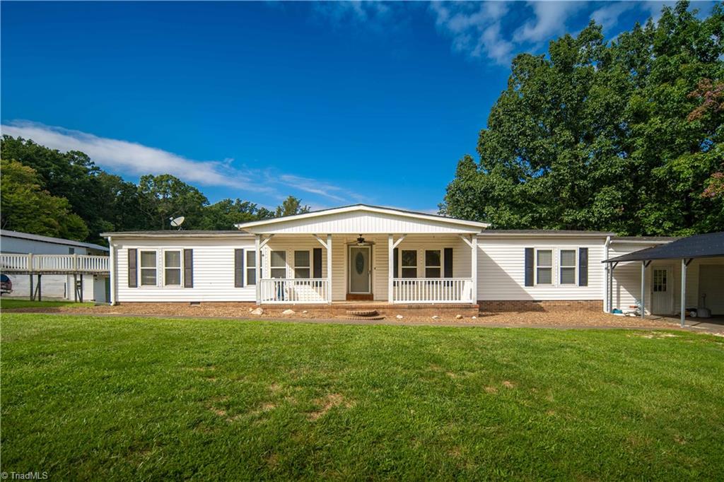 1165 Overby Road Walnut Cove, NC 27052 - Photo 5 of 42 Gallery Image 5