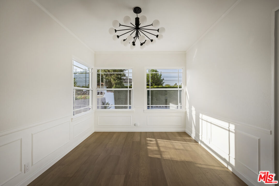 12153 Maxwellton Road Studio City, CA 91604 - Photo 21 of 48