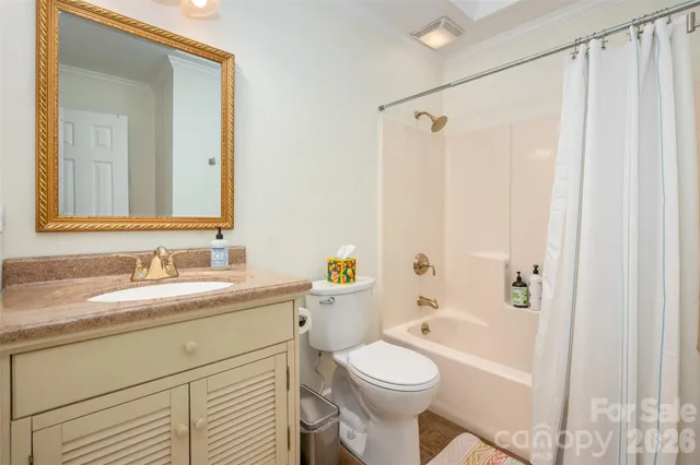 $560,000 | 1080 Peachtree Lane, Fort Mill, SC 29715