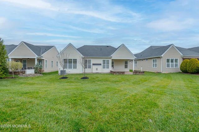 $825,000 | 19 Masters Drive, Monroe Township, NJ 08831