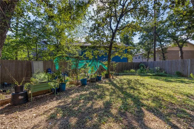 $274,600 | 3000 Manorwood Drive, Bryan, TX 77801