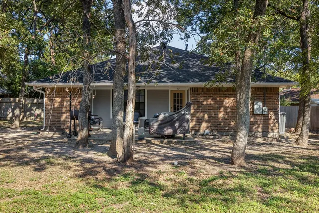 $274,600 | 3000 Manorwood Drive, Bryan, TX 77801