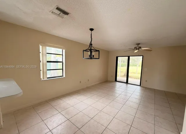 $2,250 | 13785 Bottlebrush Court, Unit A, Wellington, FL 33414