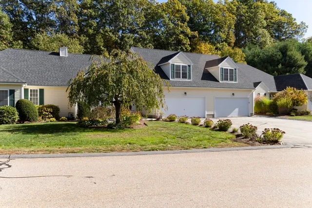 $499,900 | 11 Cold Spring Drive, Unit B, Sutton, MA 01590