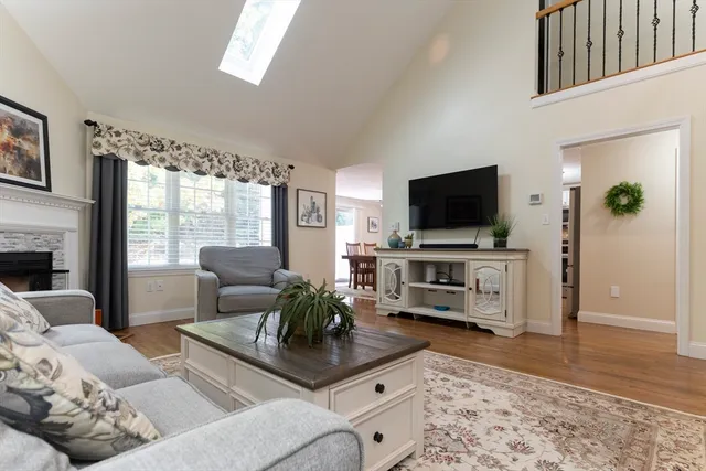 $499,900 | 11 Cold Spring Drive, Unit B, Sutton, MA 01590