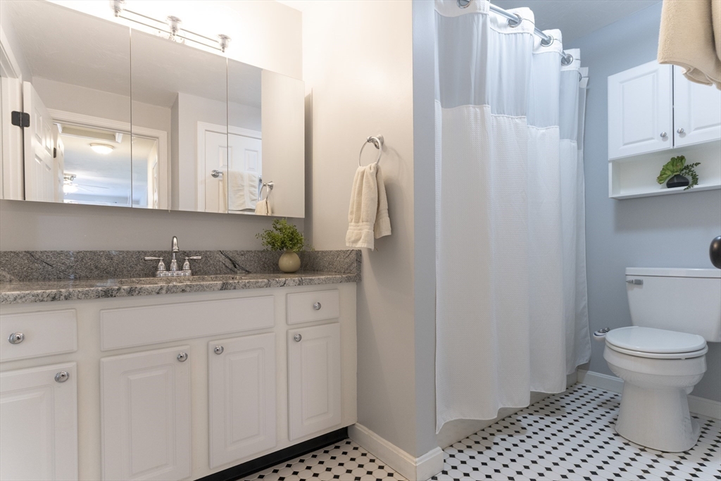 11 Cold Spring Drive, Unit B Sutton, MA 01590 - Photo 18 of 28