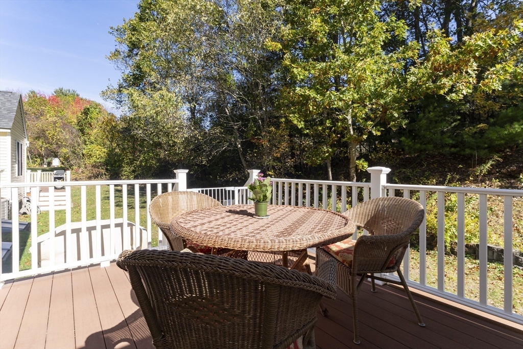 11 Cold Spring Drive, Unit B Sutton, MA 01590 - Photo 25 of 28