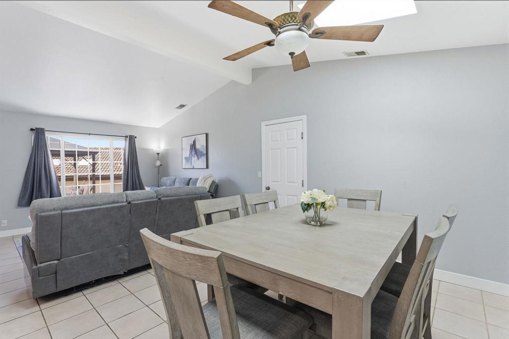 141 Belfast Escondido, CA 92027 - Photo 11 of 31