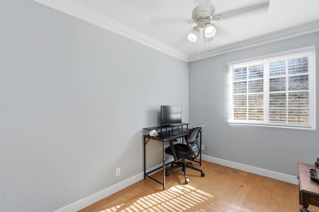 141 Belfast Escondido, CA 92027 - Photo 12 of 31