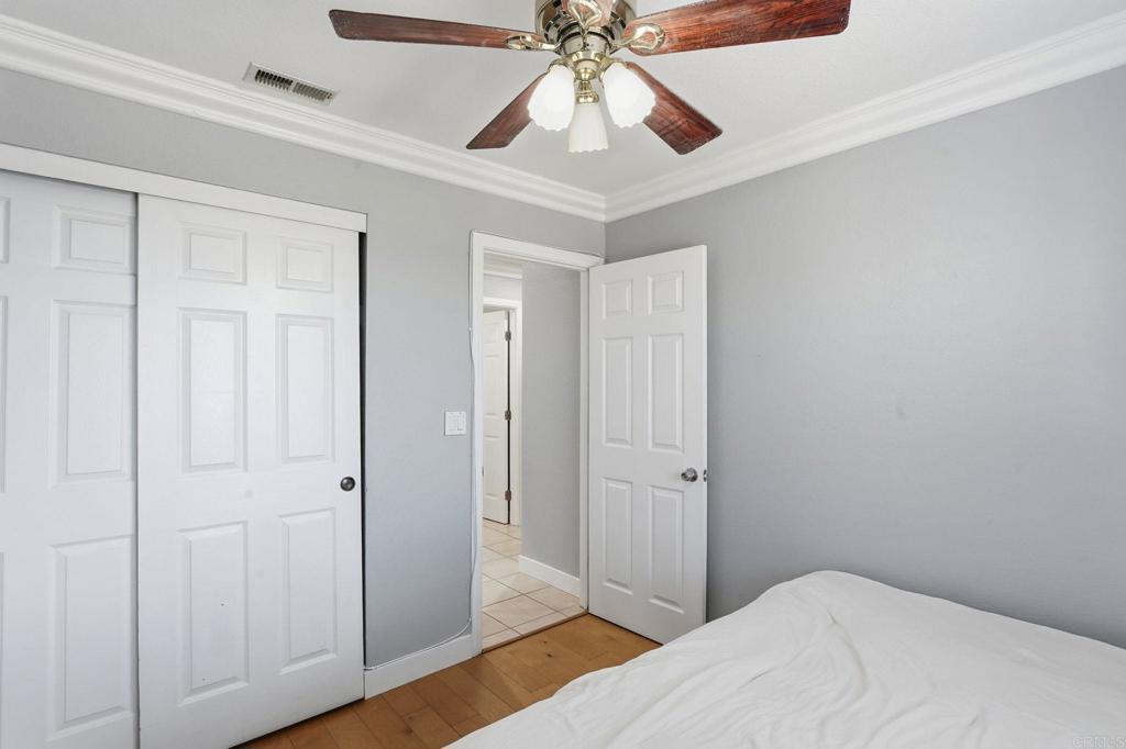 141 Belfast Escondido, CA 92027 - Photo 14 of 31