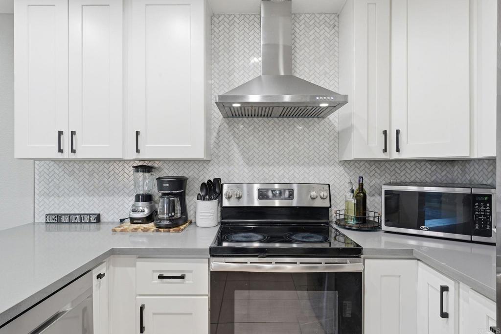 141 Belfast Escondido, CA 92027 - Photo 6 of 31