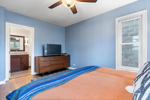 $599,000 | 3051 North Clifton Avenue, Unit 3, Chicago, IL 60657