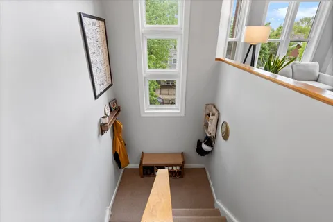 $599,000 | 3051 North Clifton Avenue, Unit 3, Chicago, IL 60657