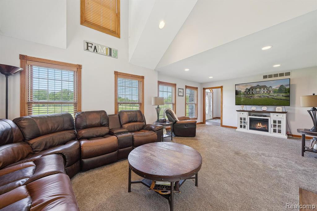 4181 Hosner Road Metamora, MI 48455 - Photo 8 of 48