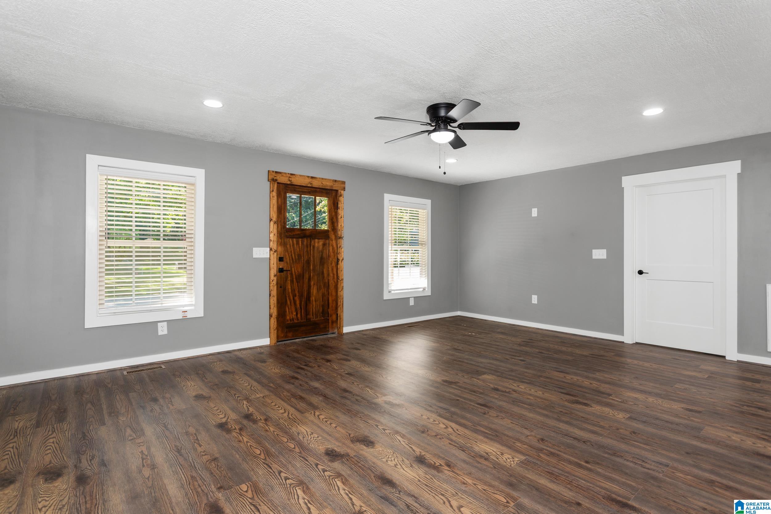 4109 Springhill Drive Anniston, AL 36201 - Photo 8 of 35