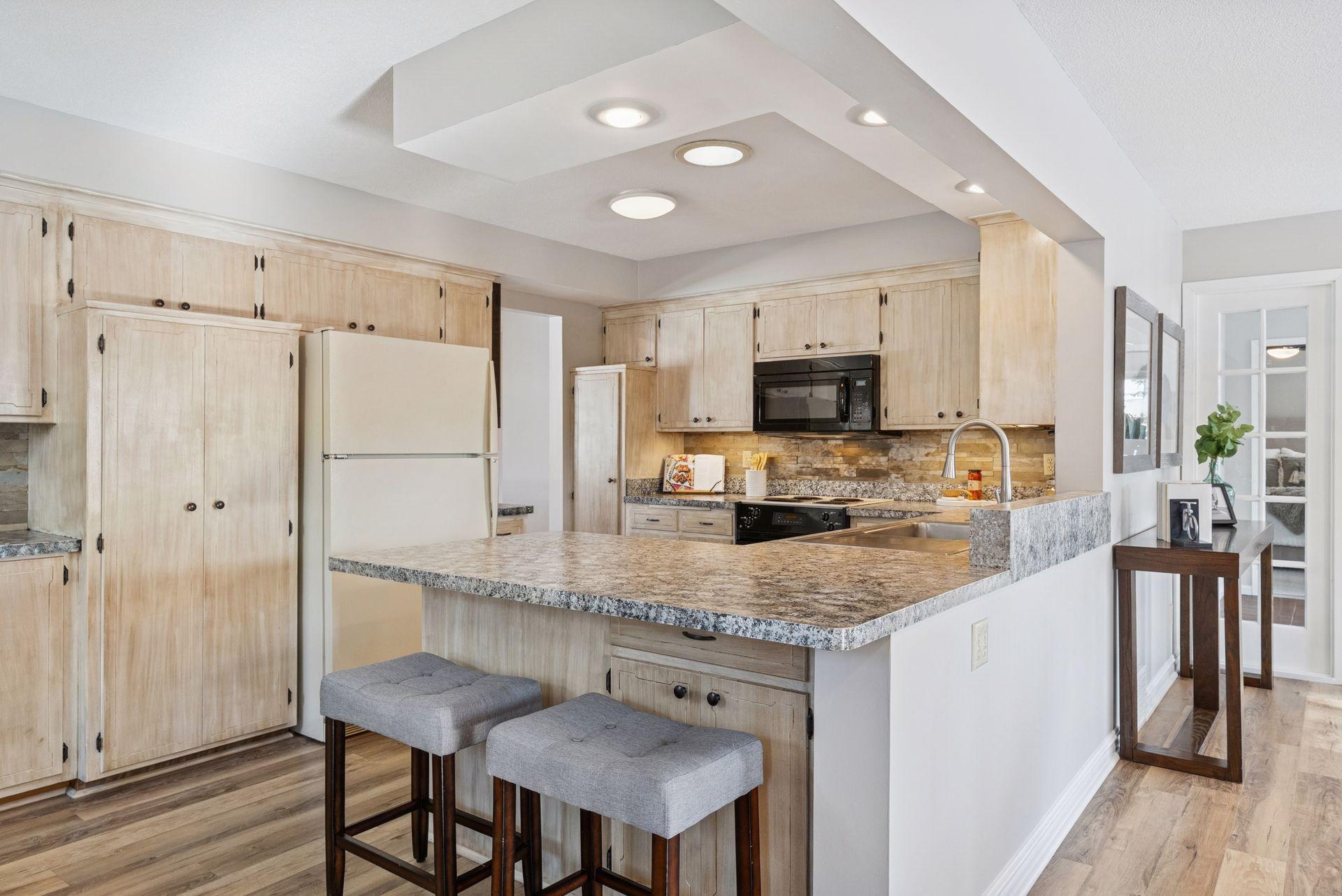 1887 3rd Street Northwest New Brighton, MN 55112 - Photo 18 of 58