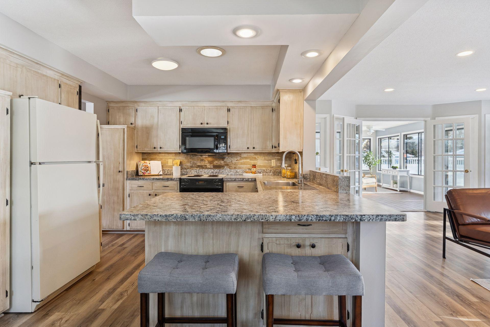 1887 3rd Street Northwest New Brighton, MN 55112 - Photo 19 of 58