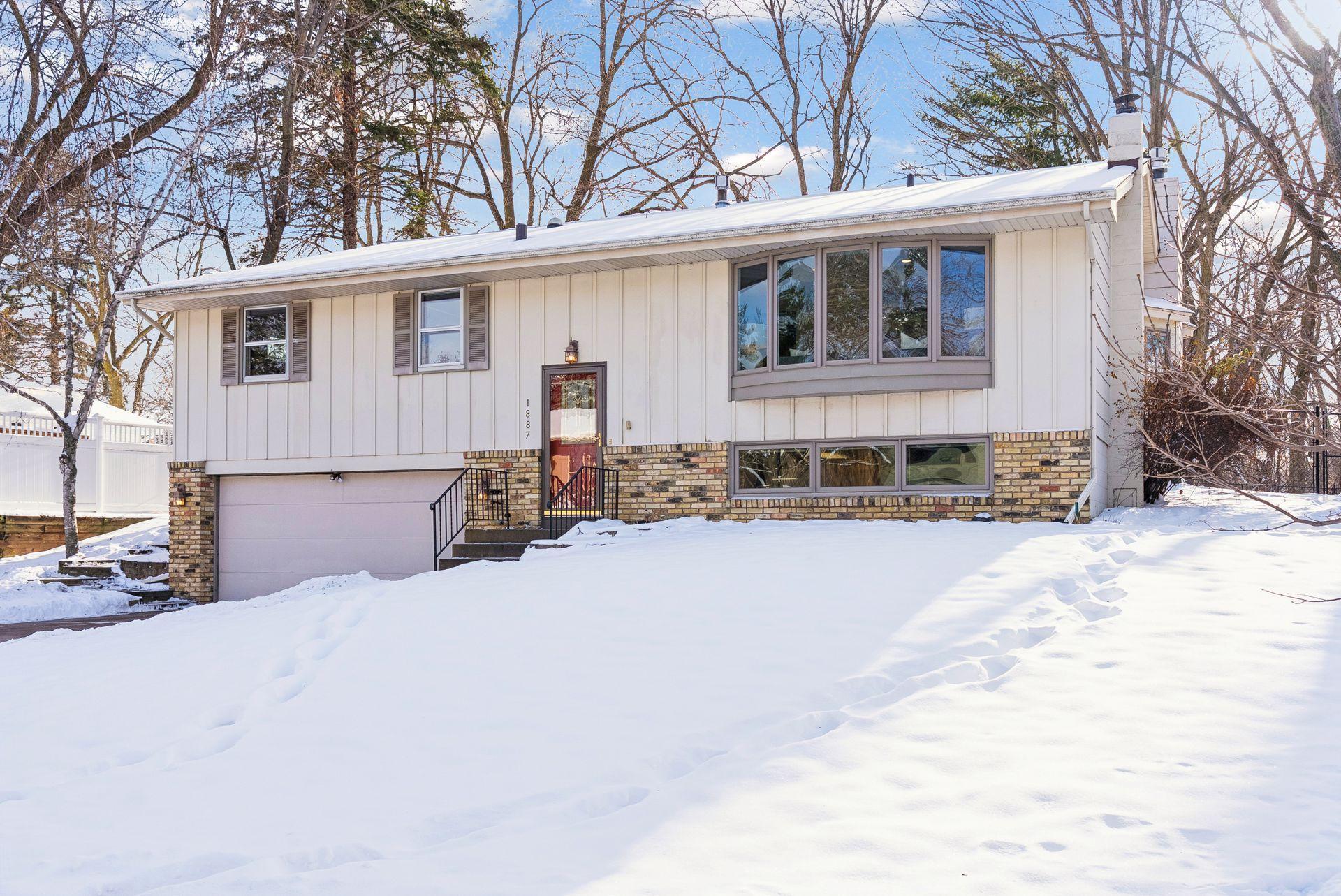 1887 3rd Street Northwest New Brighton, MN 55112 - Photo 2 of 58