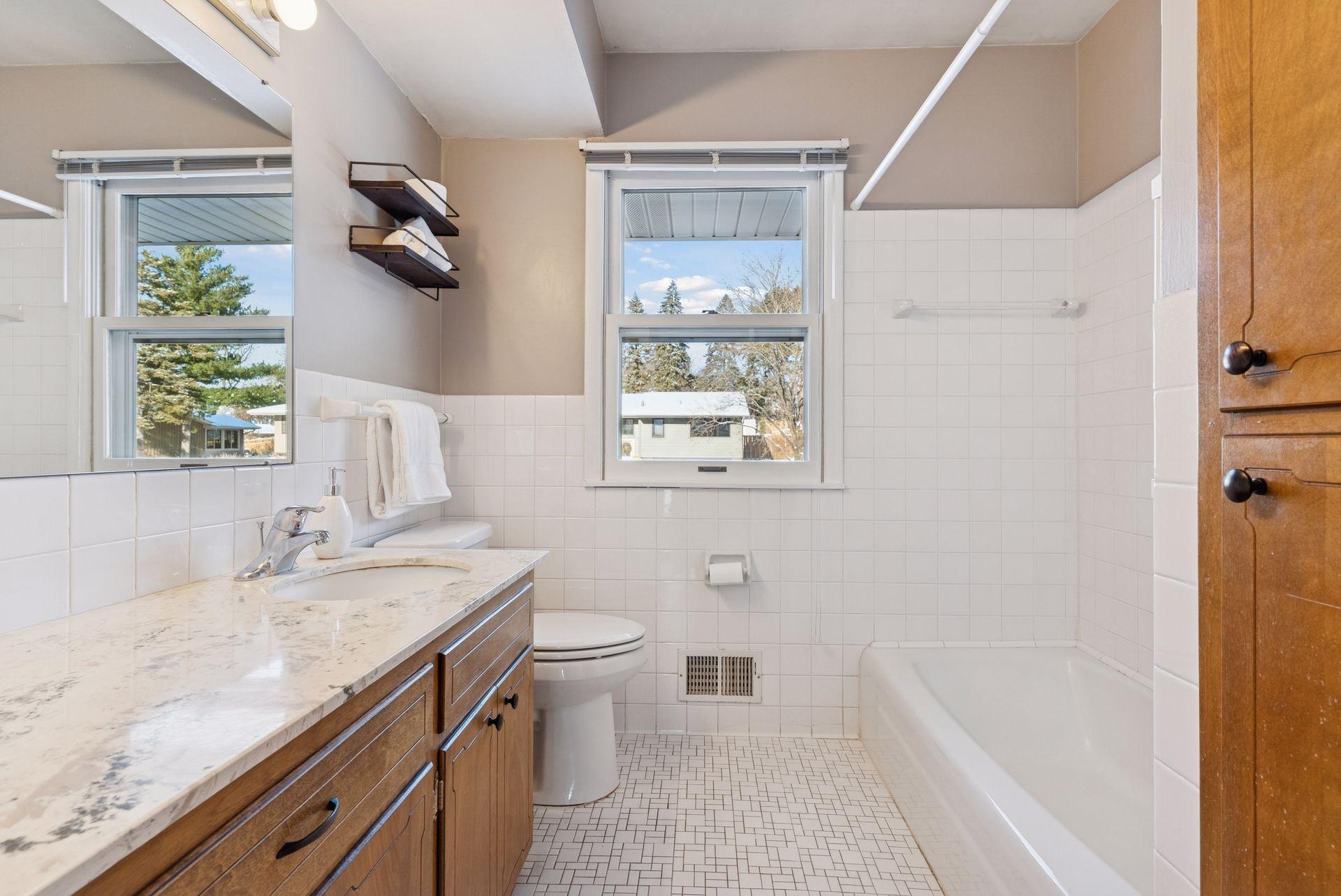 1887 3rd Street Northwest New Brighton, MN 55112 - Photo 28 of 58