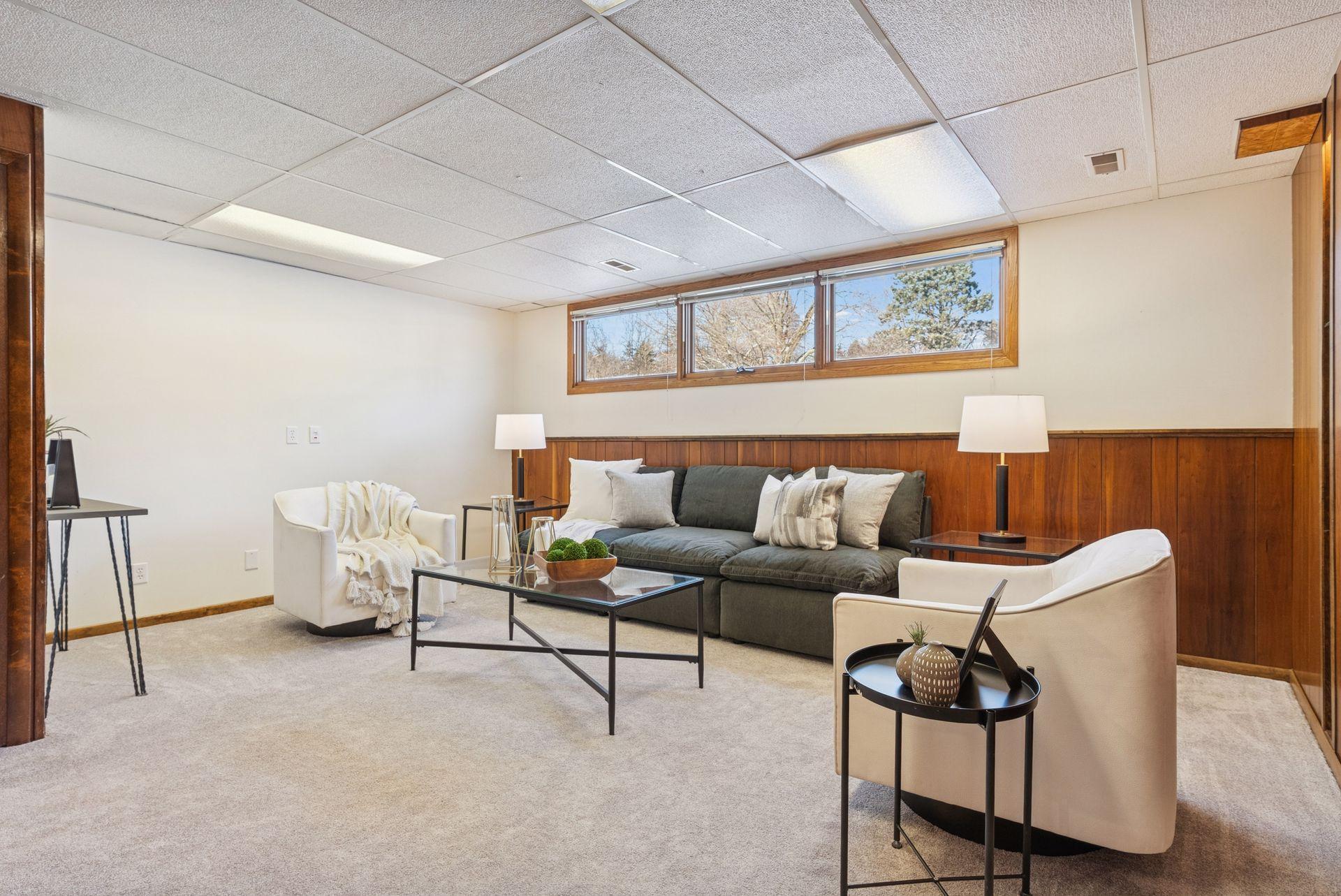 1887 3rd Street Northwest New Brighton, MN 55112 - Photo 33 of 58